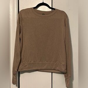 Vuori long sleeve shirt